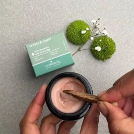 Herbal deodorants (Vetiver, Patchouli, Lemongrass)